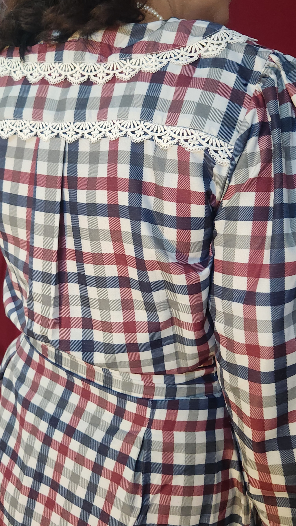 Derby Poplin Peter-Pan Collared Shirt